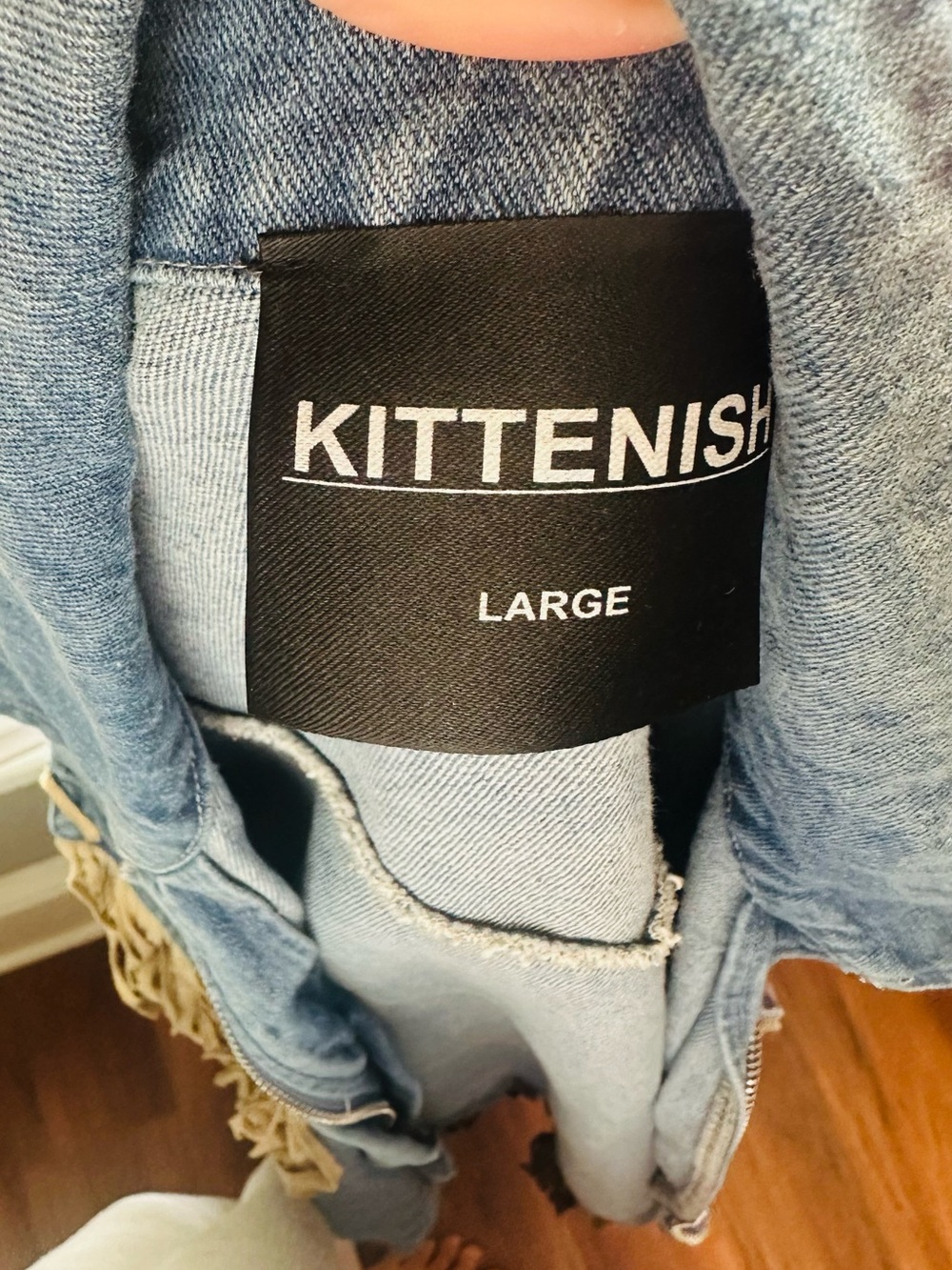 Kittenish Jean jacket - Picture 3 of 3